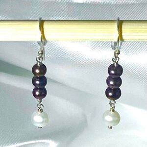 ANCx Sterling 925 Silver & Pearl 1 1/4” Dangle Earrings.